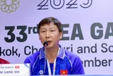 HLV Kim Sang Sik mong trọng tài công tâm ở chung kết SEA Games 33