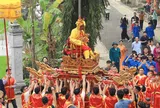 Độc đáo nghi lễ rước “vua, chúa sống” tại lễ hội Đền Sái