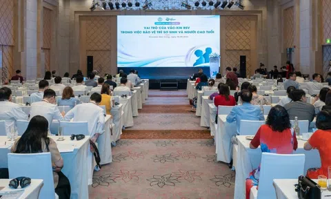 Pfizer Việt Nam và Hội Y học Dự phòng Việt Nam tổ chức hội nghị vai trò của vắc-xin trong việc bảo vệ trẻ sơ sinh và người cao tuổi