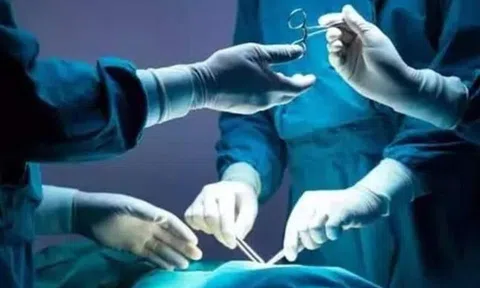 Người phụ nữ tử vong sau khi được bác sĩ "dỏm" phẫu thuật