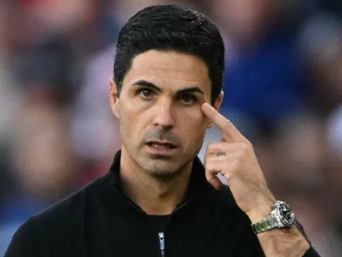HLV Arteta giải thích về quyết định gây tranh cãi trong trận đấu với Man City