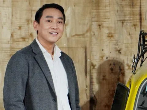 Hứa Vĩ Văn: Từ bác sĩ "Mưa đỏ" đến nhà báo bí ẩn đầy gai góc