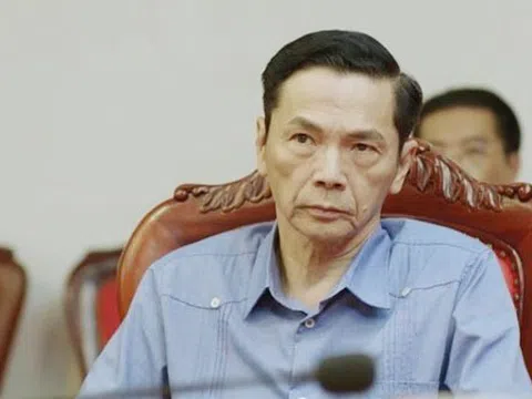 NSND Trung Anh với cú "quay xe" cực gắt trong phim giờ vàng