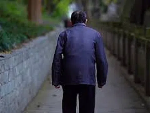 Đau tim đi khám, cụ ông sốc nặng khi được chẩn đoán "mang thai"